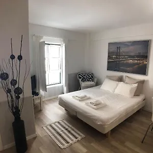 Lx Cozy Appartamento Lisbona