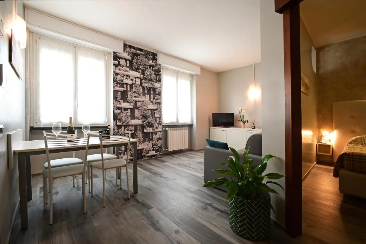 Holiday Homes Aparthotel Milano Italy